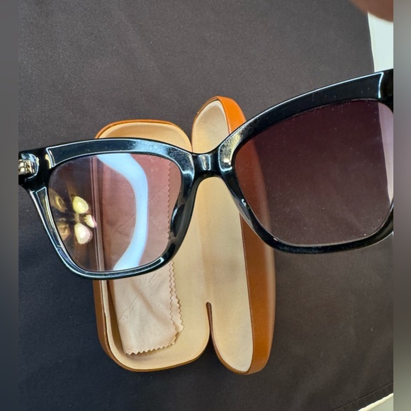 NWT Longchamp Women’s Cat Eye Black Sunglasses - Picture 3 of 12